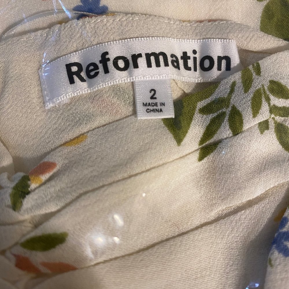 Reformation Butterfly Dress in Marie Antoinette - Picture 12 of 14